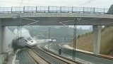 220524 001 160x90 - スペインのニュース番組で流れた電車の脱線事故映像です。