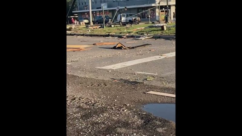 220916 007 - 竜巻が通り過ぎたニューオリンズの街並みに悲しみが止まらない。