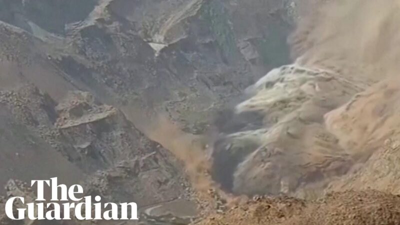 中国の内モンゴル自治区で鉱山が崩壊した瞬間がヤバすぎる！！