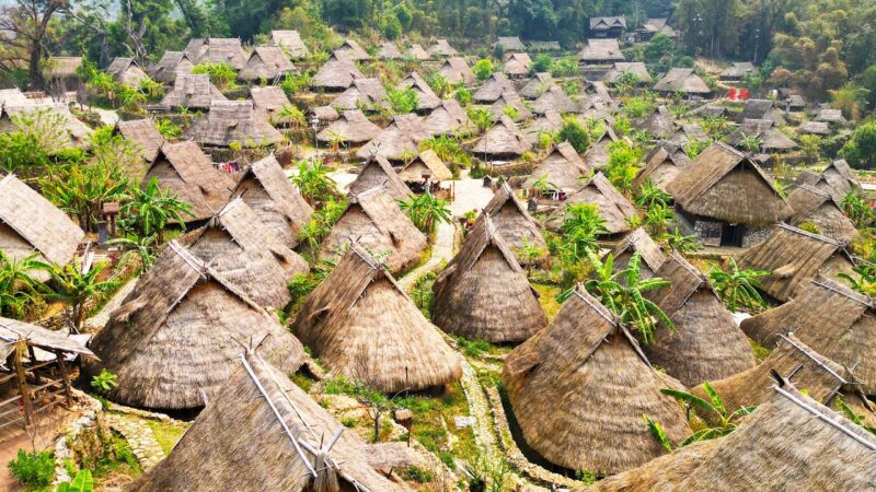 中国最後の原始部族「ワ族」の舞踊と文化の名残りがある「翁頂村」