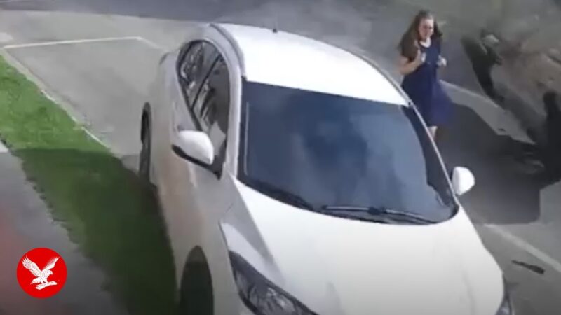 綺麗な女性が奇跡的に助かった瞬間が凄すぎる！！