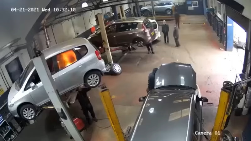 準備不要の作業が招いた火災の瞬間がヤバい！！