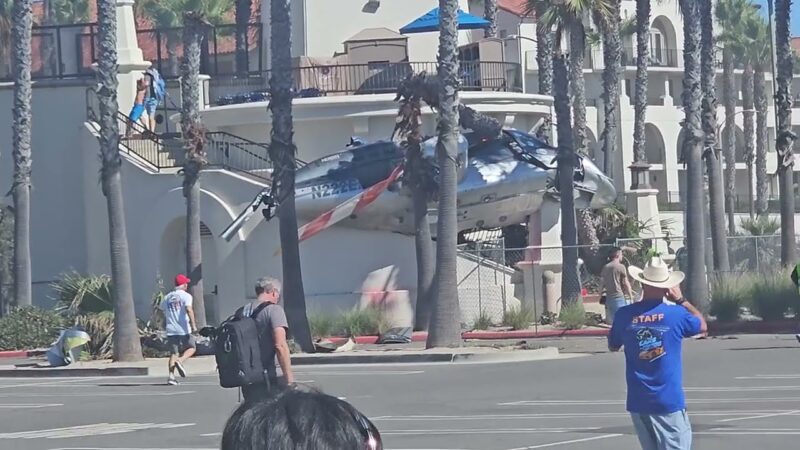 イベント会場で着陸に失敗し大破したヘリコプターがヤバすぎる！！