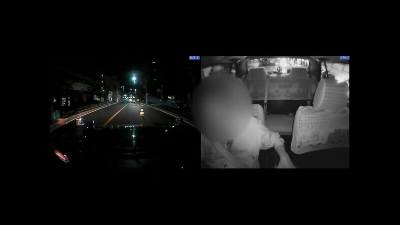 深夜の工事現場でガードマンに止められて後ろから追突されたタクシー！！