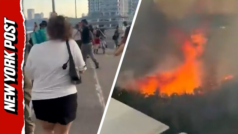 ロンドンの駅近くで鉄道火災が発生し橋の上が騒然！！